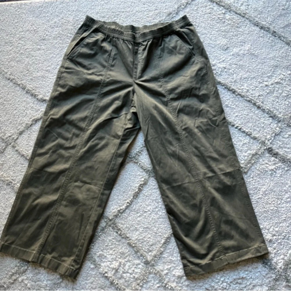 Lands End pants high rise wide leg green army green pull on casual outdoor 16W - Picture 1 of 9